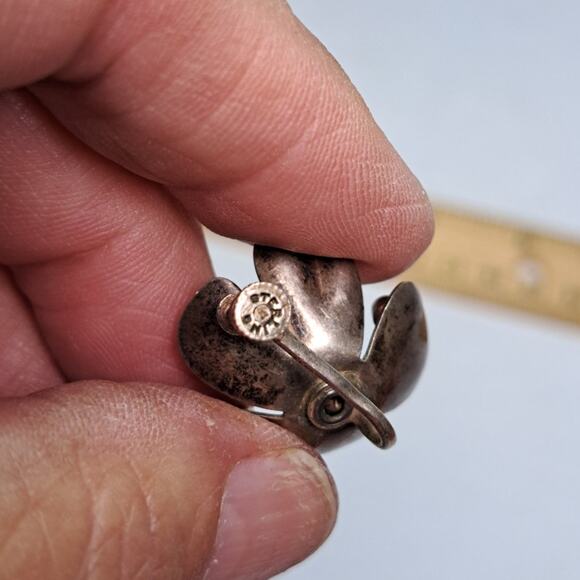 Vintage 1950s-60s Sterling Silver Flower Earrings Screw Back Red Crystals MCM - Picture 6 of 6
